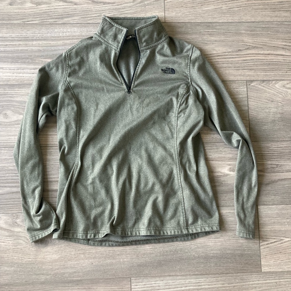 Women’s Large North Face Lightweight Half Zip Pullover Green